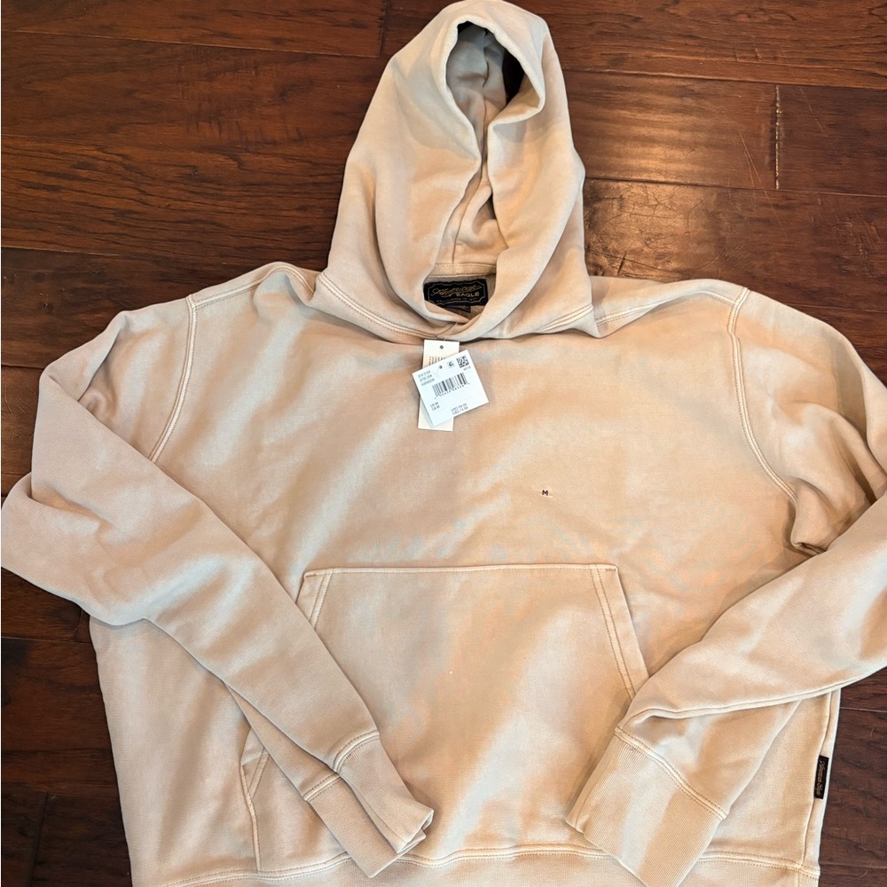 American Eagle Outfitters Men's Light Beige Crewneck Hoodie
